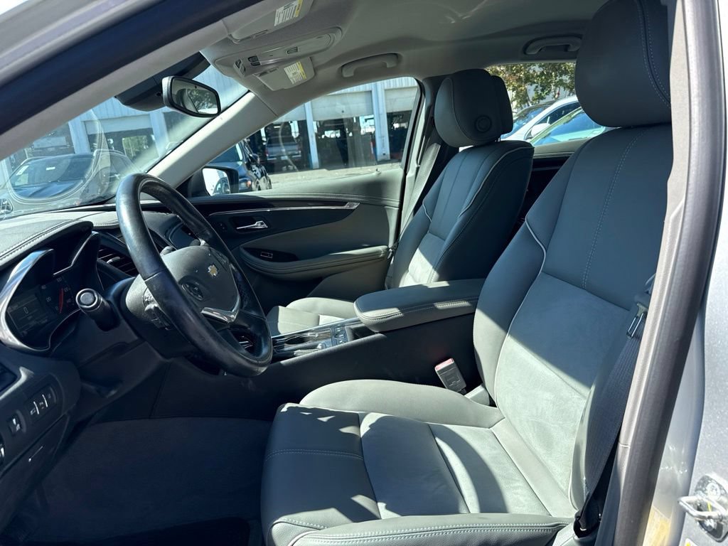 Used 2014 Chevrolet Impala LT w/ Premium Seating Package FWD image 6