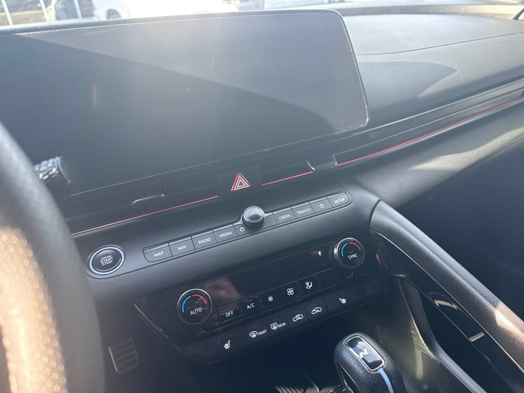 Used 2025 Hyundai Elantra N FWD image 13