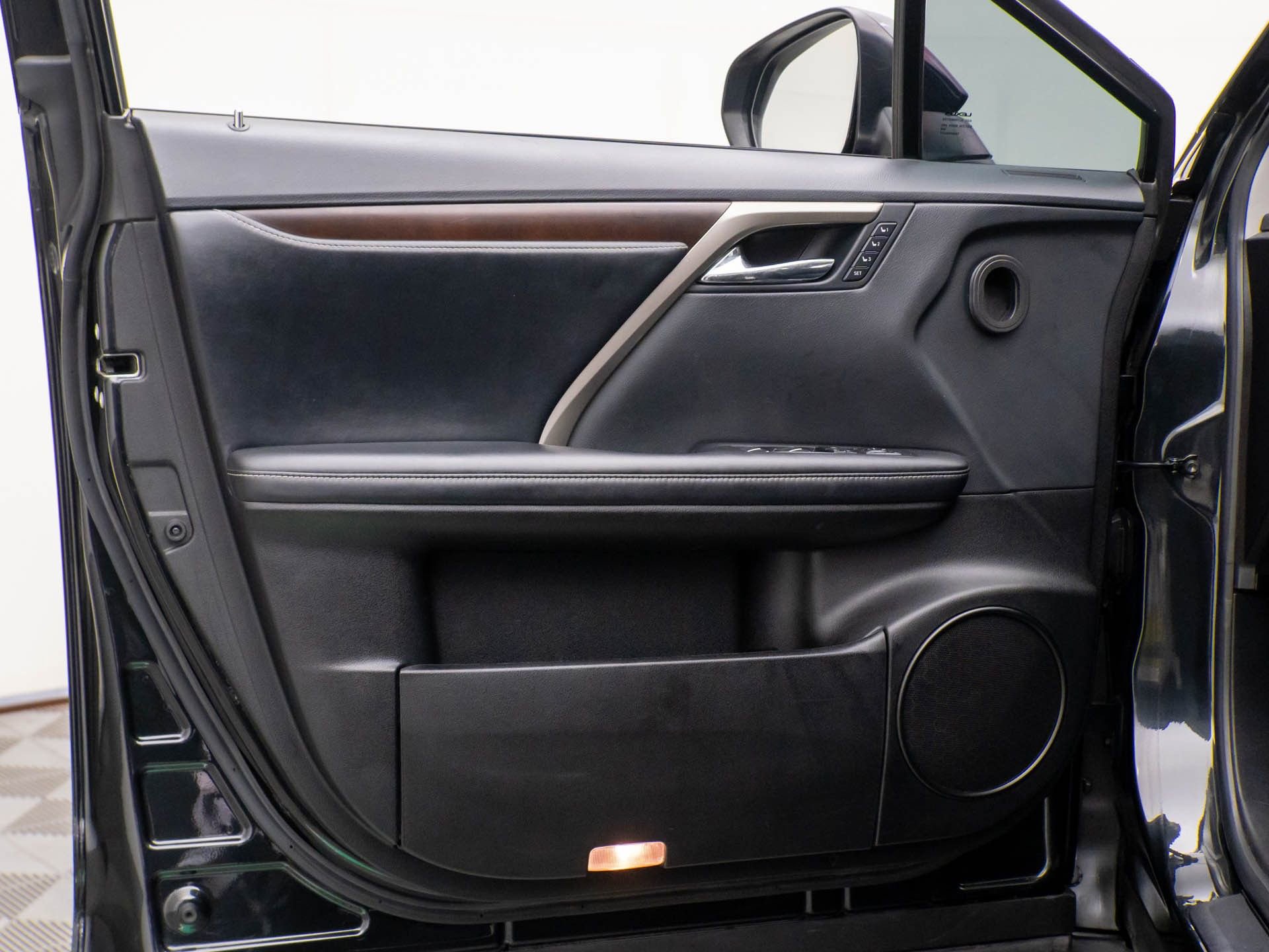 Used 2022 Lexus RX 350 AWD w/ Premium Package image 12