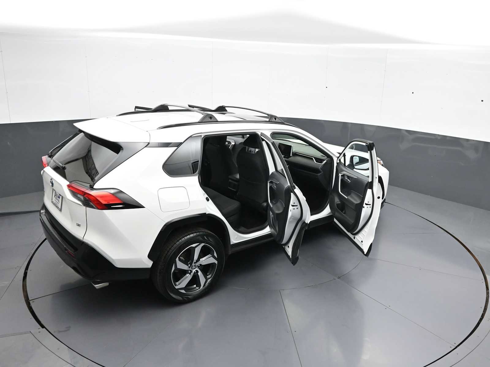 Used 2023 Toyota RAV4 SE w/ Weather & Moonroof Package AWD/4WD image 46