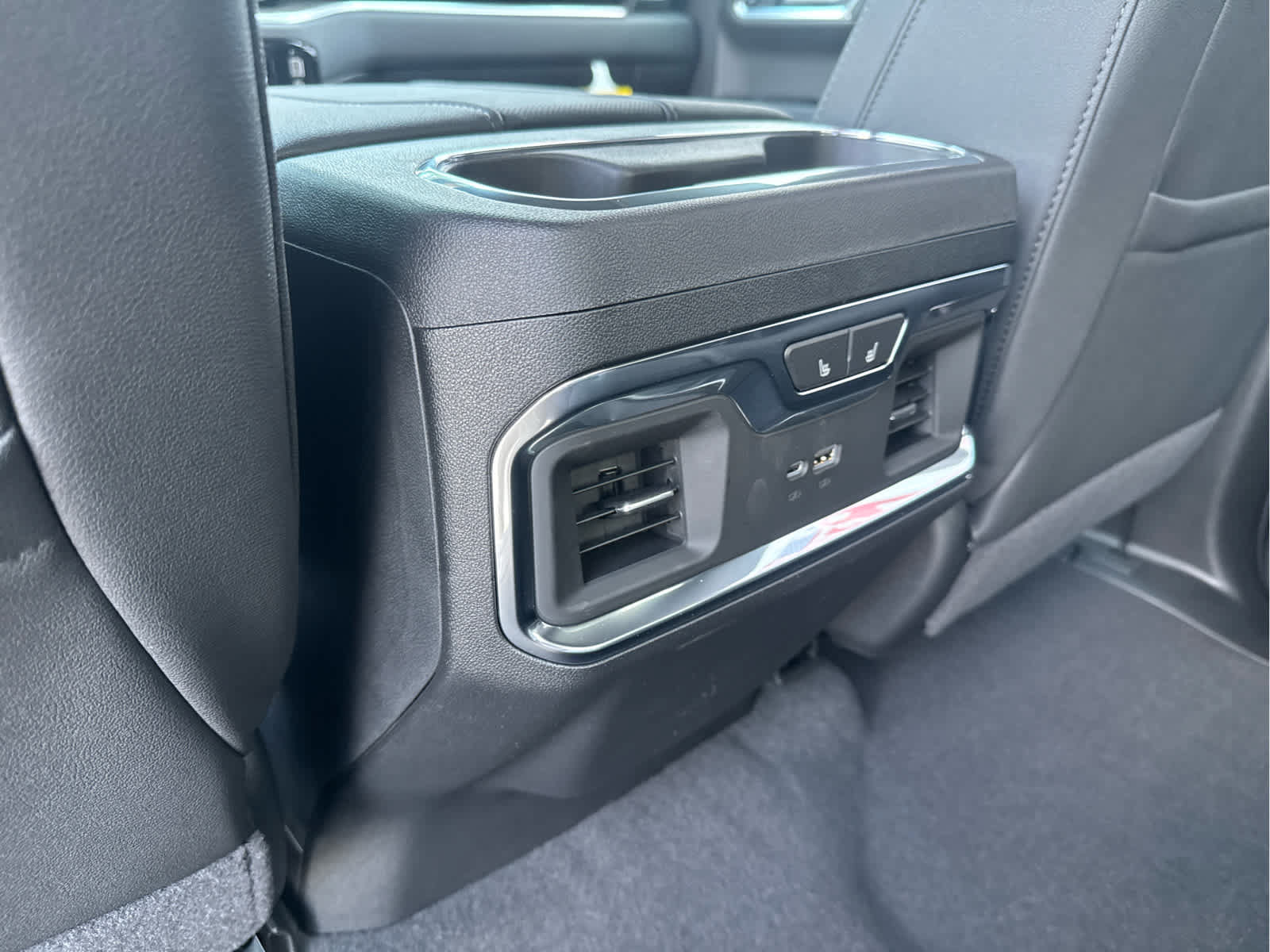 New 2026 Chevrolet Silverado 1500 LTZ w/ Technology Package AWD/4WD image 40