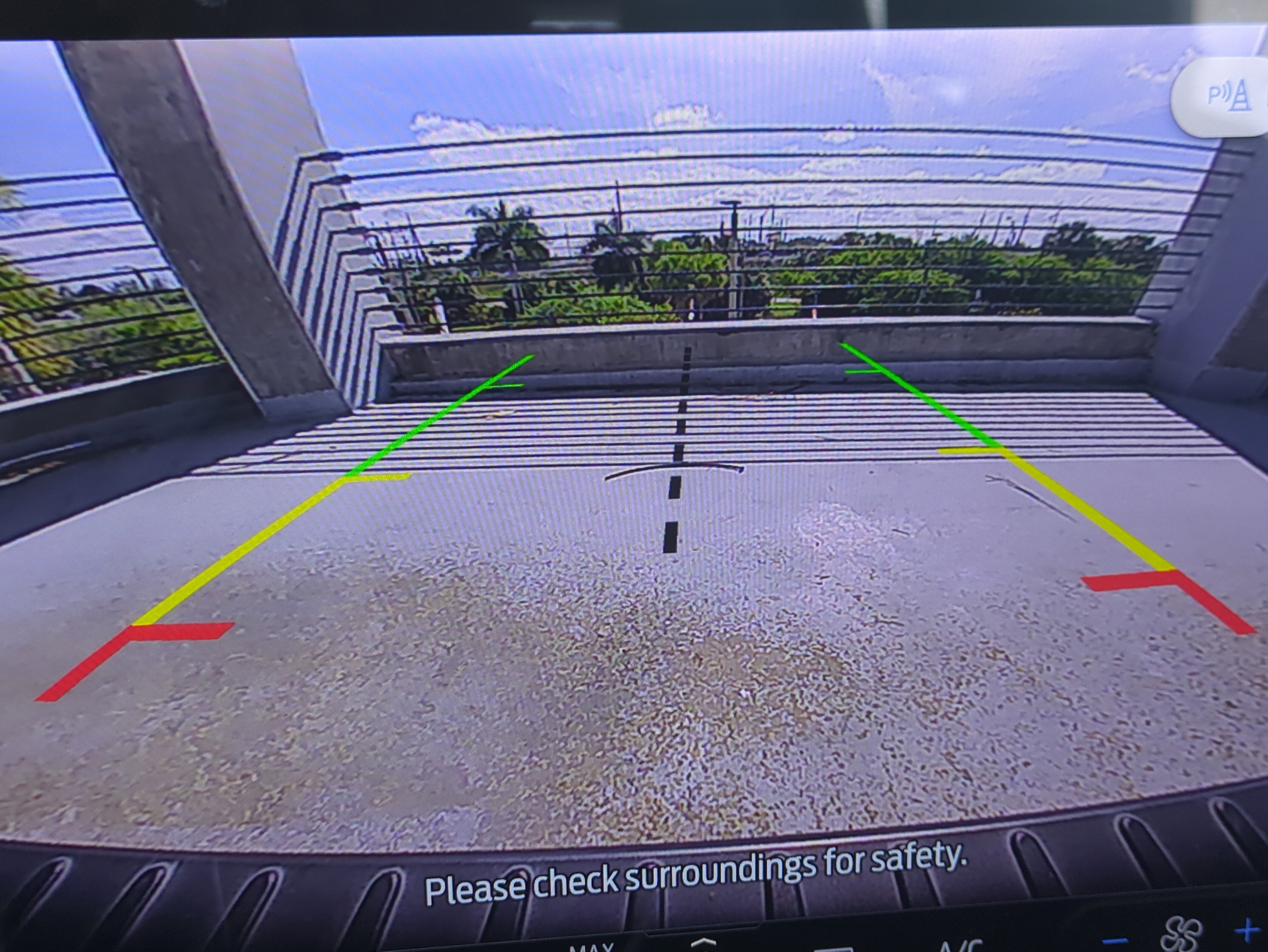 Used 2024 Ford Transit 350 XLT image 21