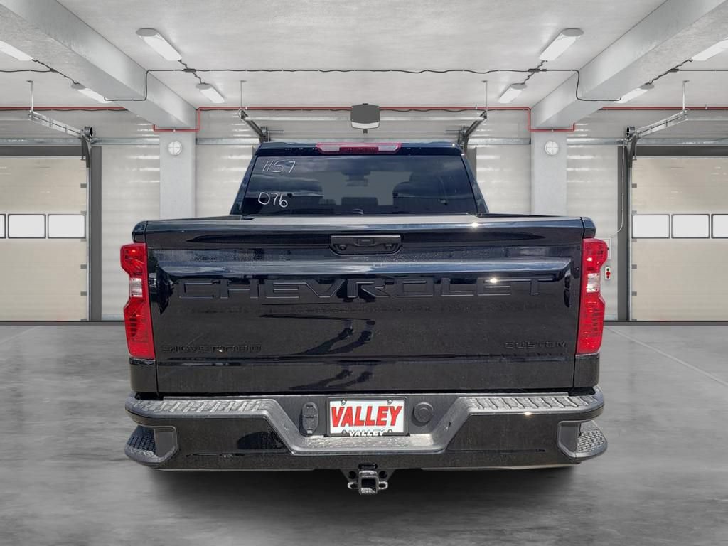 New 2026 Chevrolet Silverado 1500 Custom w/ LPO, Dark Essentials Package AWD/4WD image 5