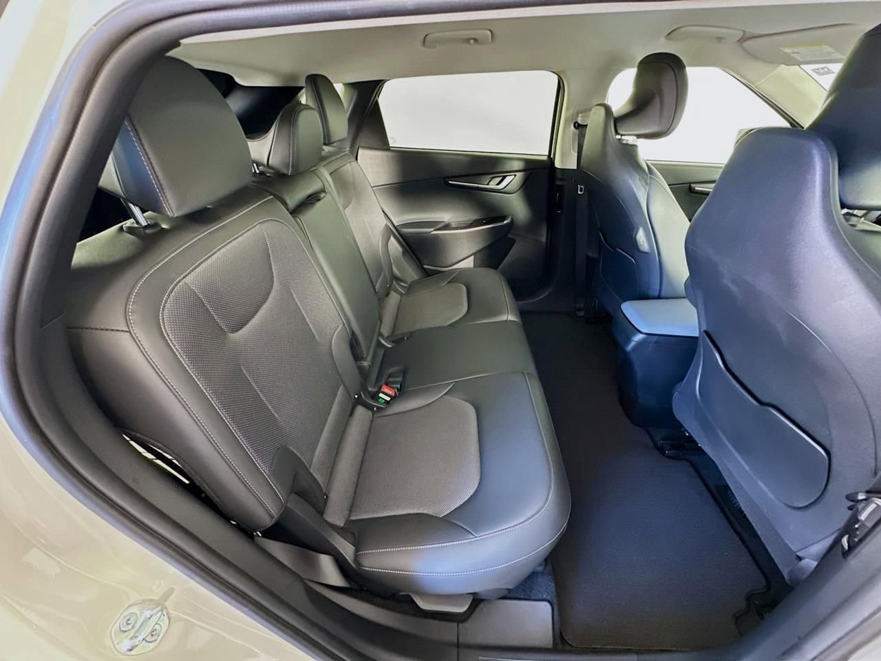 Used 2024 Kia EV6 Light image 40