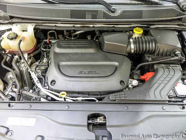 Used 2021 Chrysler Voyager Lxi FWD image 24