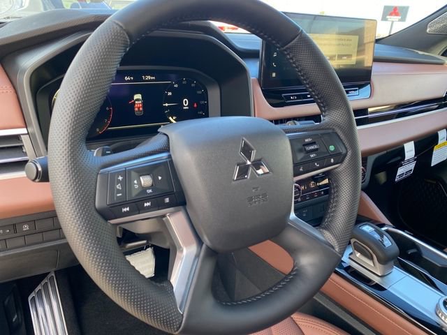 New 2026 Mitsubishi Outlander SEL image 12