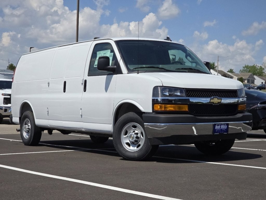 New 2026 Chevrolet Express 2500 Extended w/ Driver Convenience Package RWD image 2