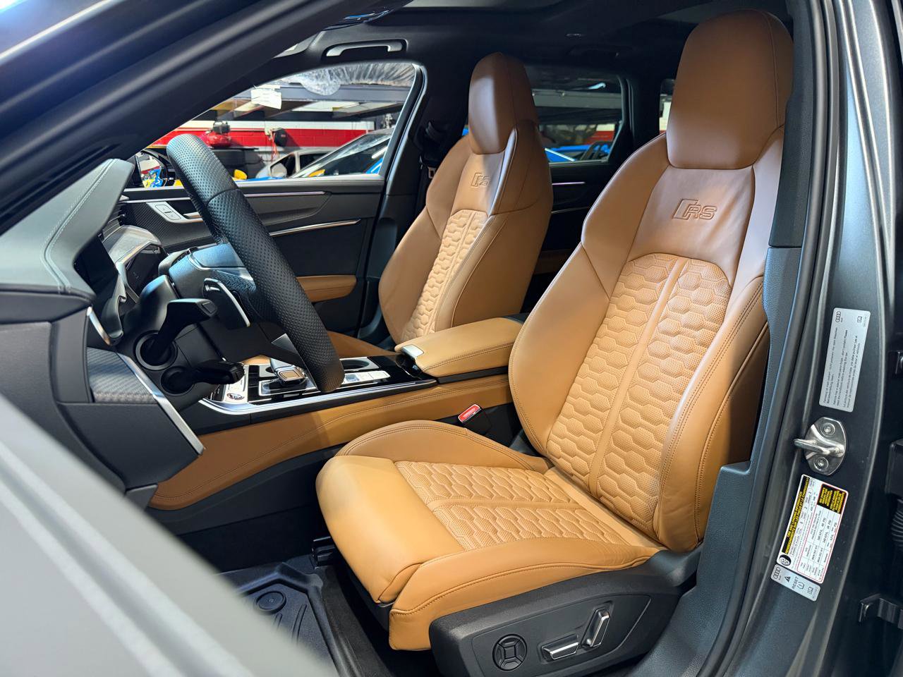 Used 2023 Audi RS 6 w/ Carbon Optic Package image 13