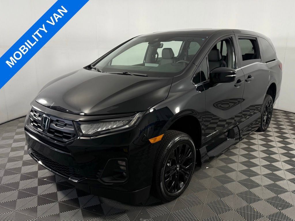 Used 2025 Honda Odyssey Sport-L image 3