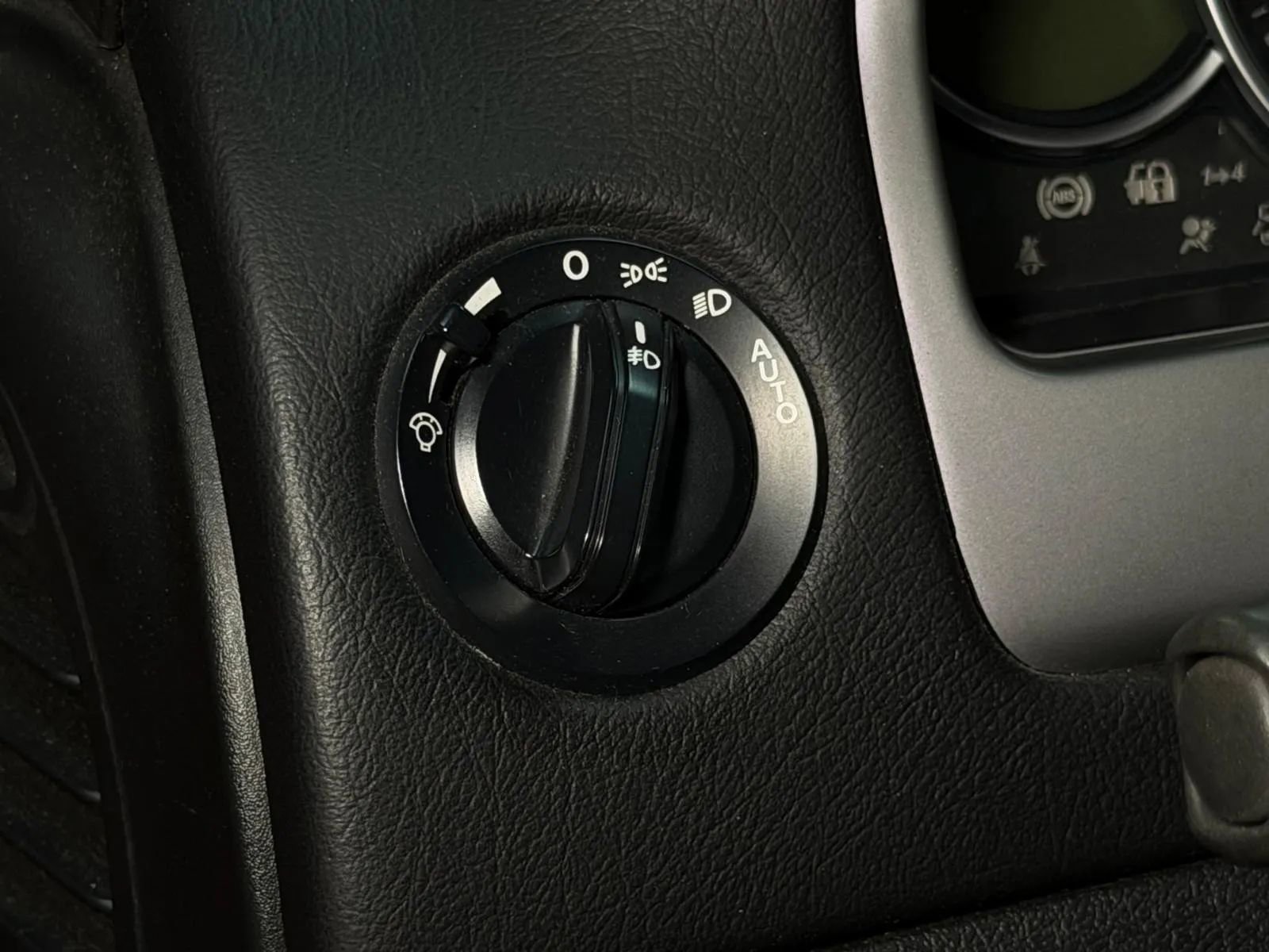 Used 2006 Pontiac GTO image 18