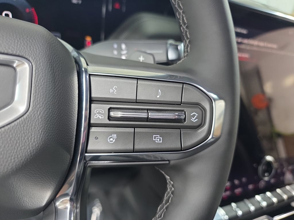 New 2026 GMC Yukon Denali w/ Advanced Technology Package AWD/4WD image 18
