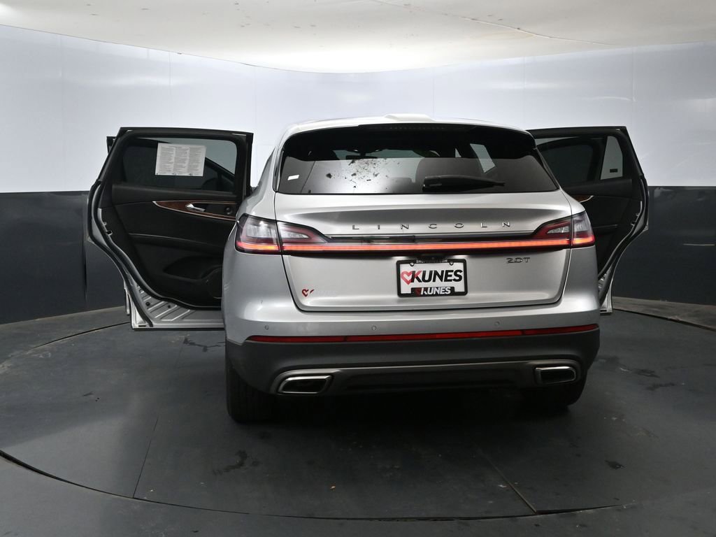 Used 2019 Lincoln Nautilus Select image 56