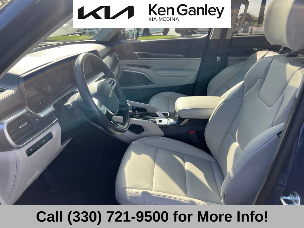 Certified 2024 Kia Telluride S w/ S Sunroof Package AWD/4WD image 40