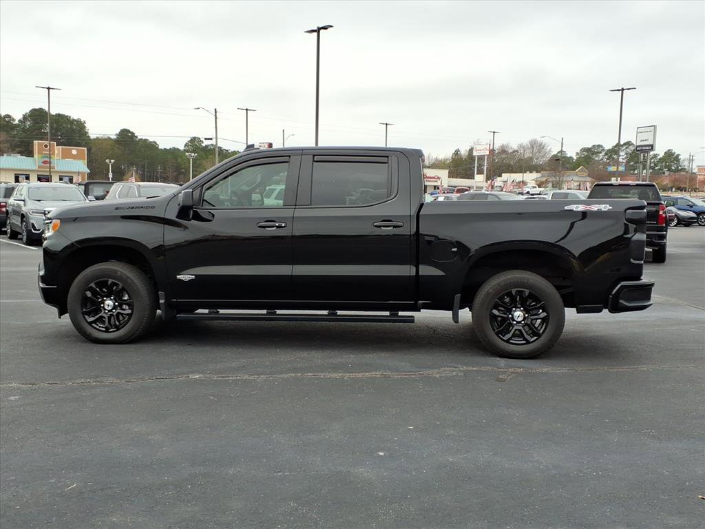 Used 2024 Chevrolet Silverado 1500 RST w/ Convenience Package II image 17