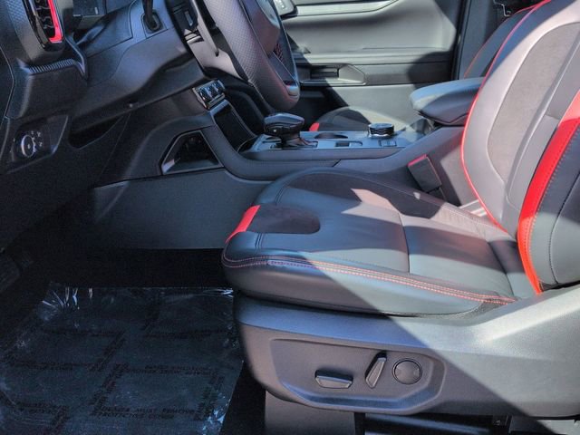 Used 2025 Ford Ranger Raptor image 13