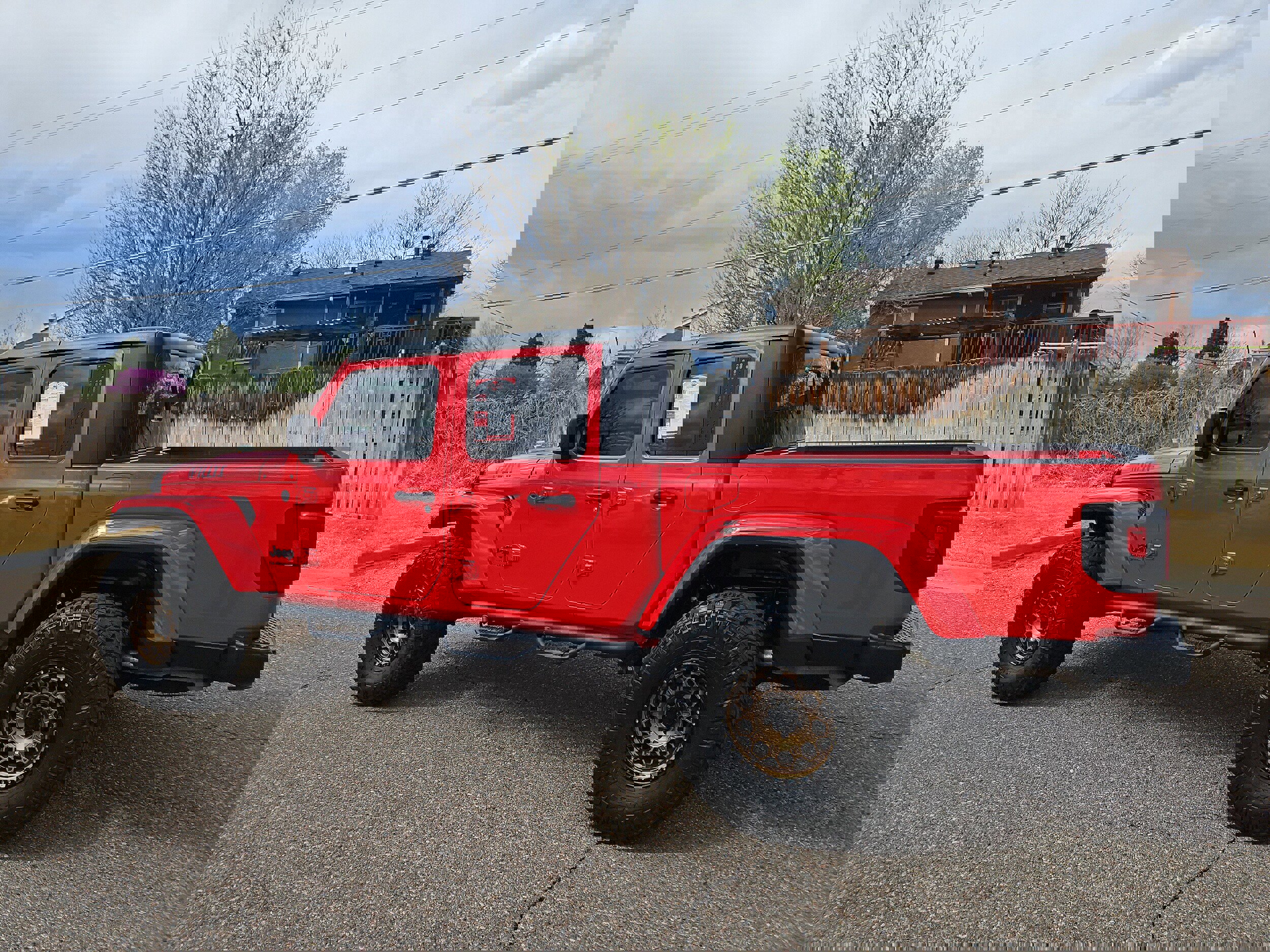 Used 2022 Jeep Gladiator Willys image 5