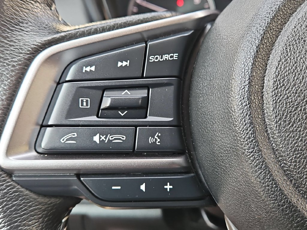 Used 2025 Subaru Outback Premium AWD/4WD image 18