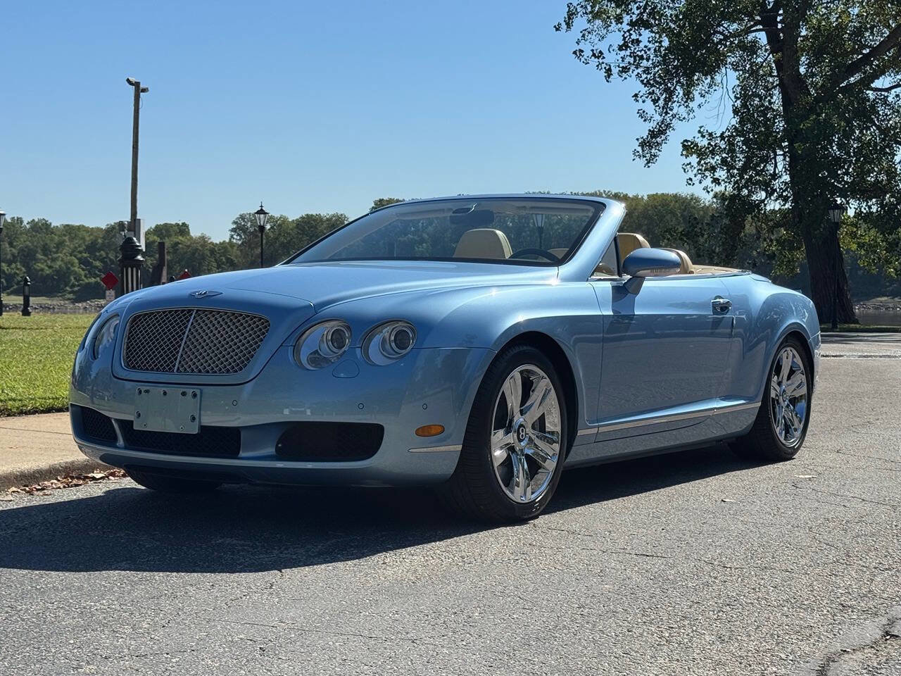 Used 2007 Bentley Continental GTC image 16