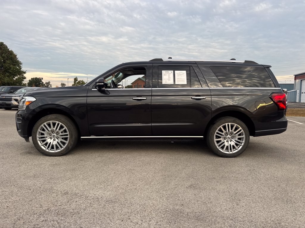 Used 2024 Ford Expedition Max Limited w/ Excursion Package AWD/4WD image 3