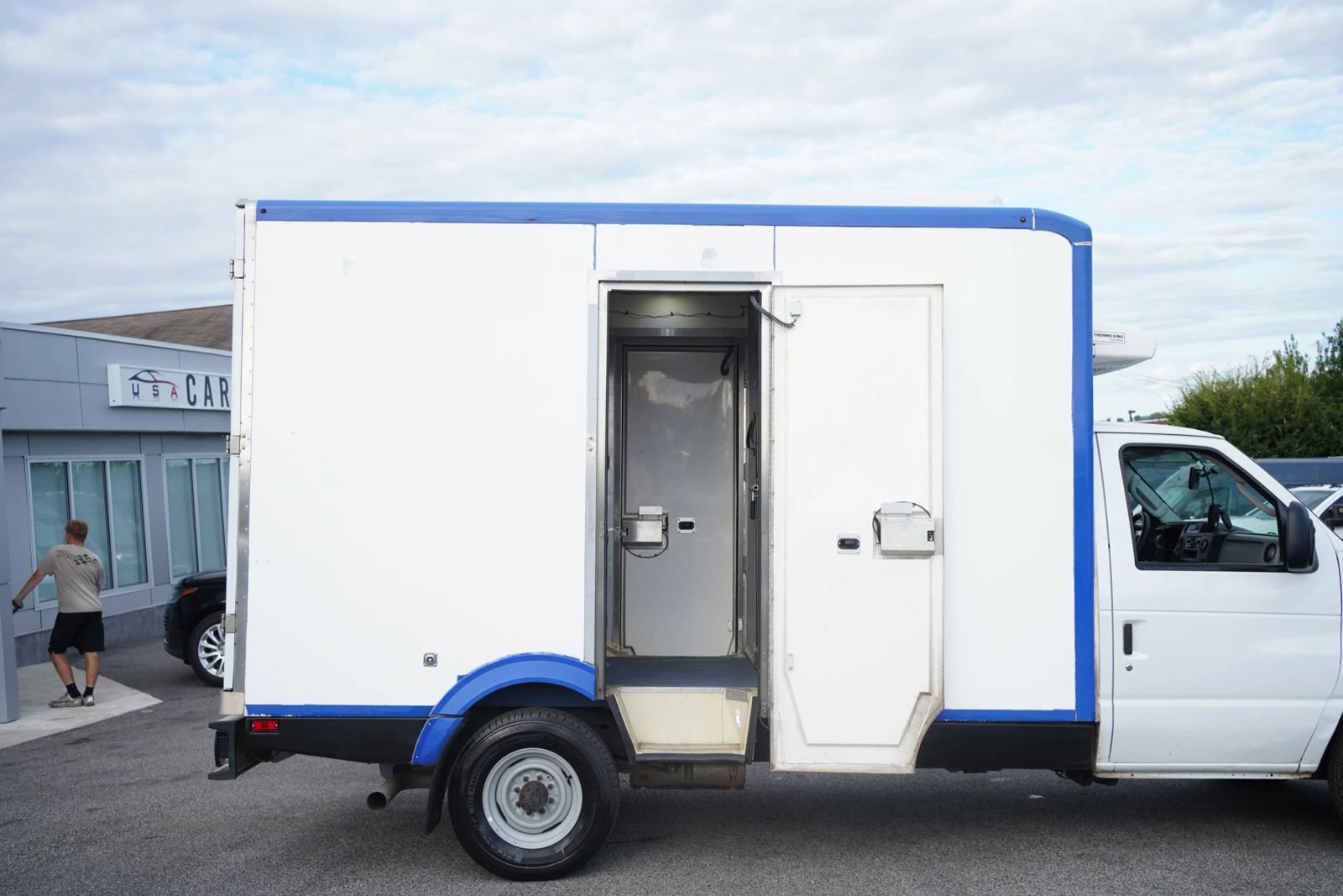 Used 2023 Ford E-350 and Econoline 350 Super Duty w/ Power Windows & Locks Group RWD image 11