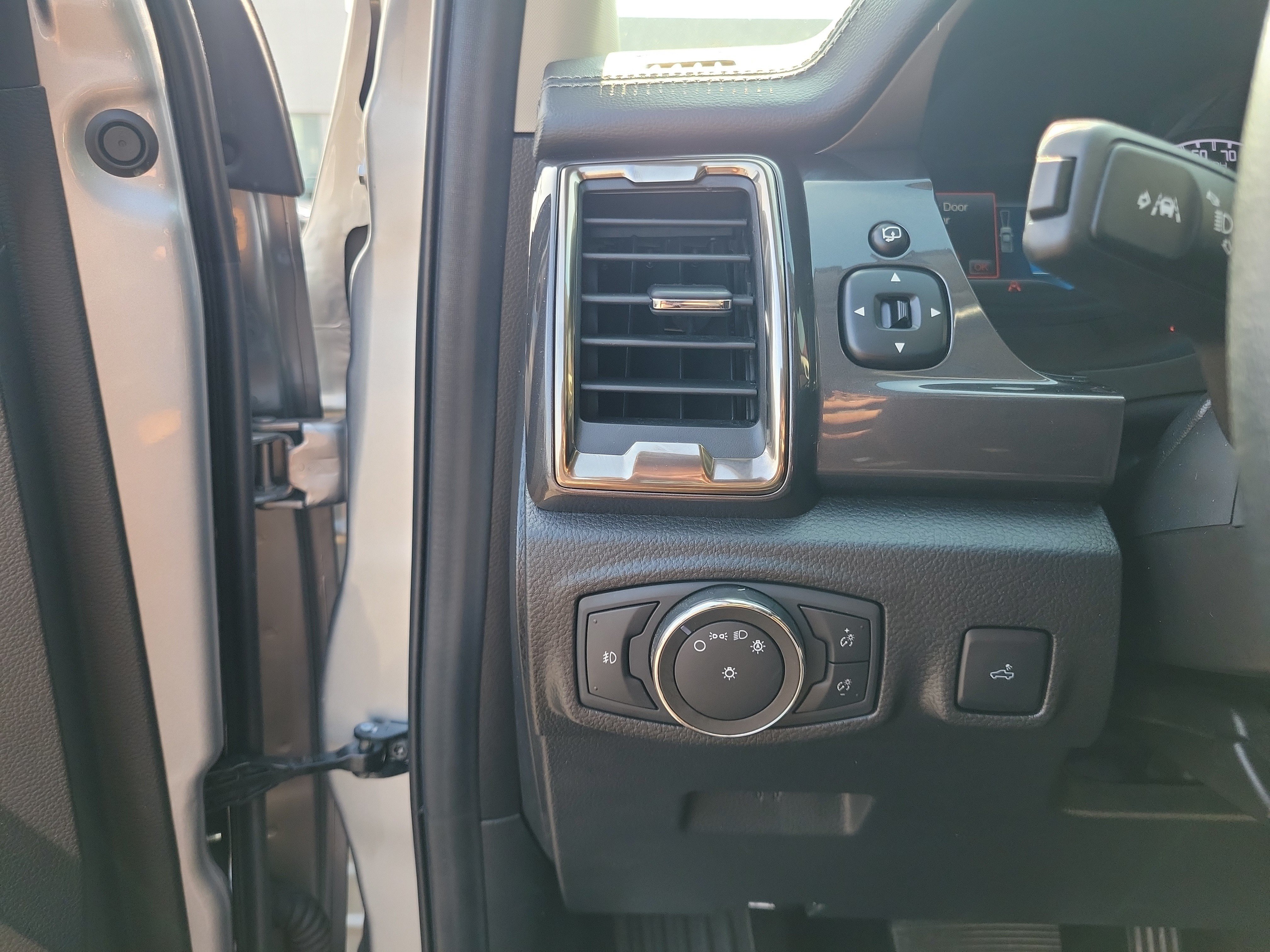 Used 2022 Ford Ranger Lariat w/ Equipment Group 501A High AWD/4WD image 20