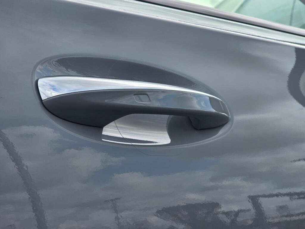 New 2026 Mercedes-Benz GLE 63 AMG S image 30