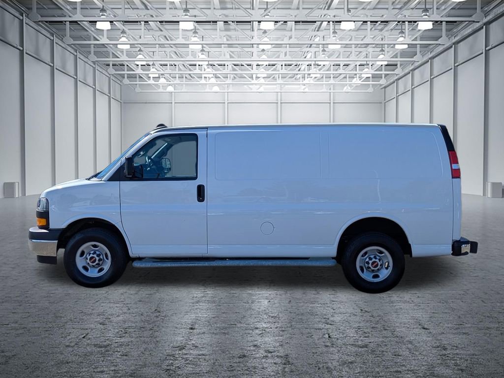 Used 2024 GMC Savana 2500 w/ Driver Convenience Package image 2