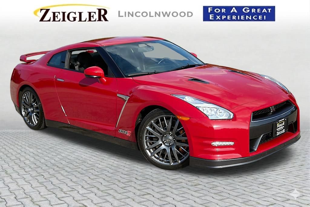 Used 2016 Nissan GT-R Premium AWD/4WD image 4