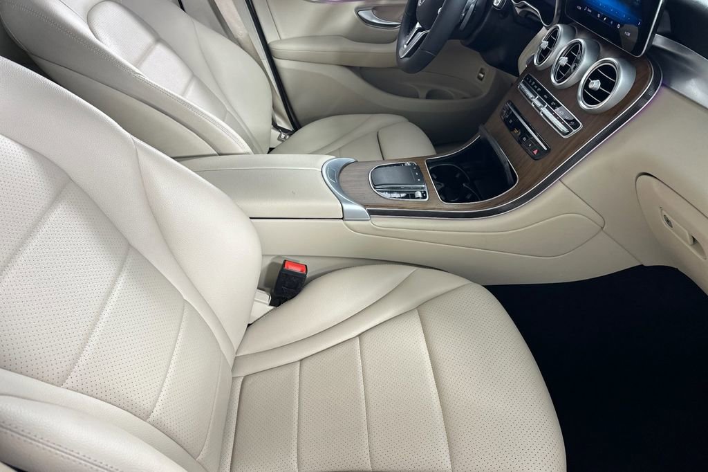 Certified 2022 Mercedes-Benz GLC 300 4MATIC image 20