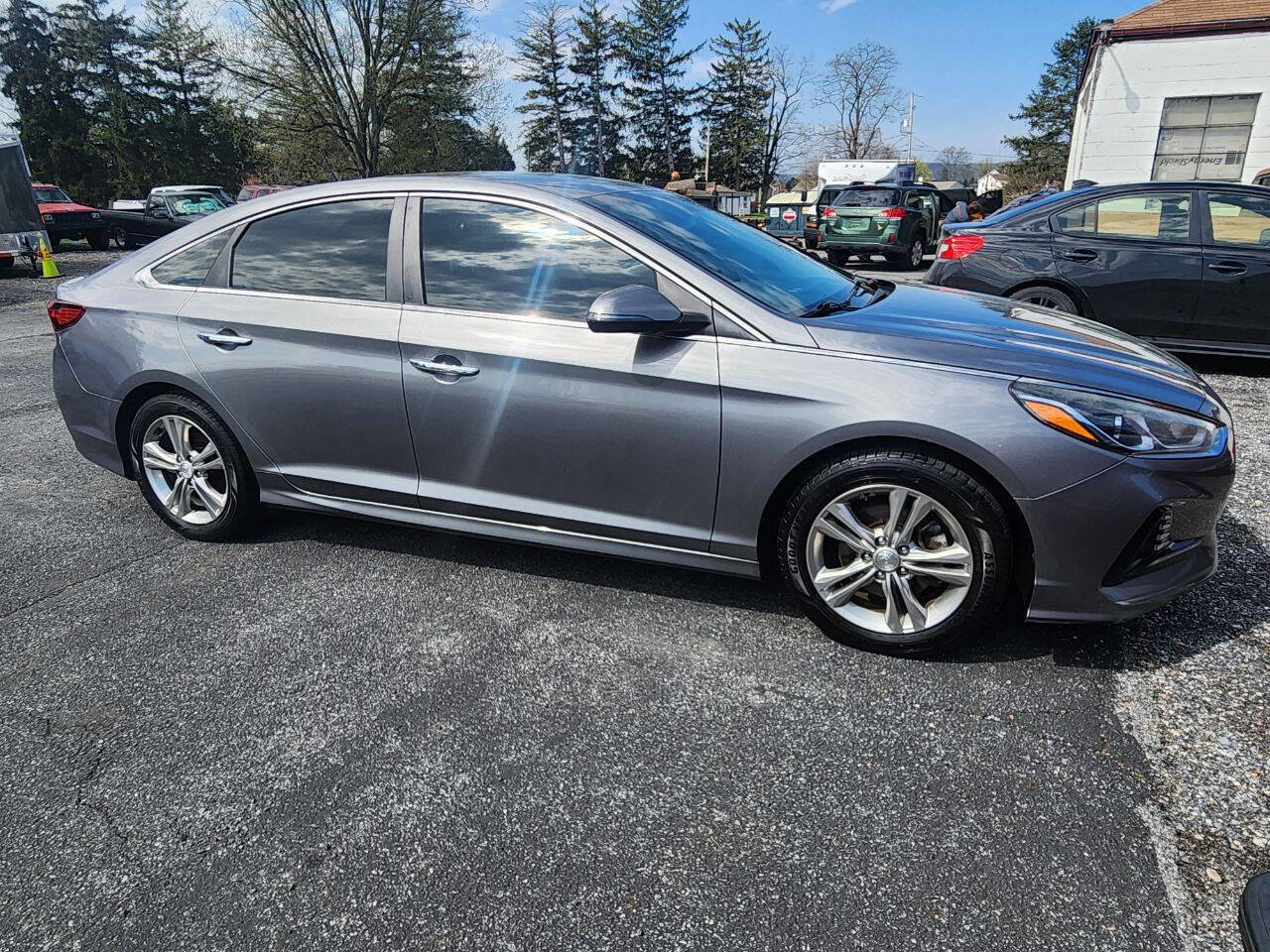 Used 2018 Hyundai Sonata SEL image 2