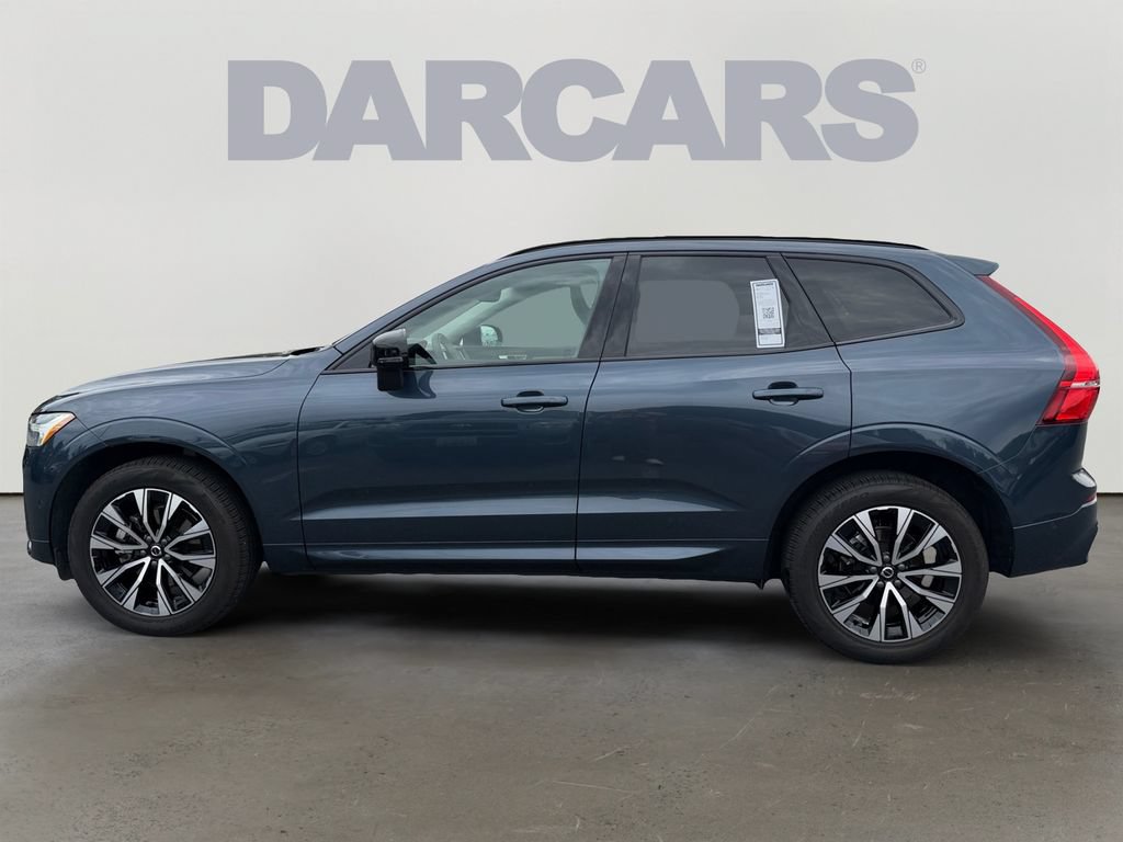 Certified 2024 Volvo XC60 B5 Plus w/ Climate Package AWD/4WD image 4