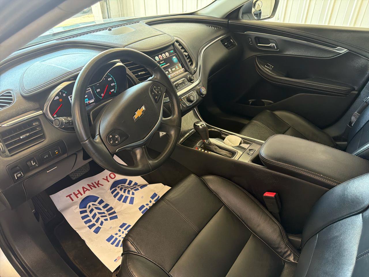 Used 2016 Chevrolet Impala LT w/ Convenience Package FWD image 10