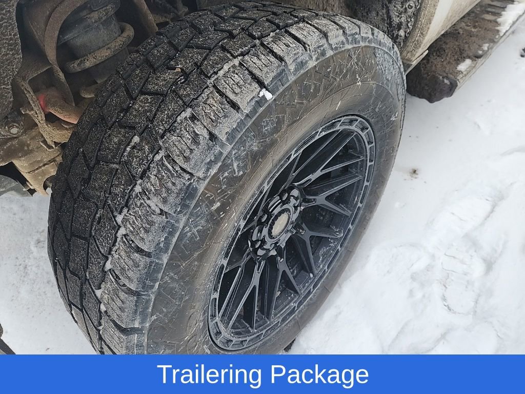 Used 2018 Chevrolet Silverado 1500 High Country image 9