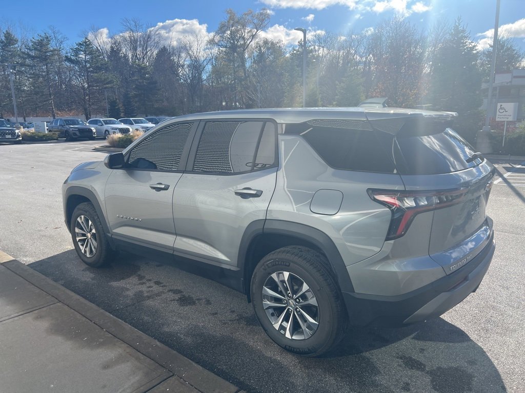 Used 2026 Chevrolet Equinox LT image 42
