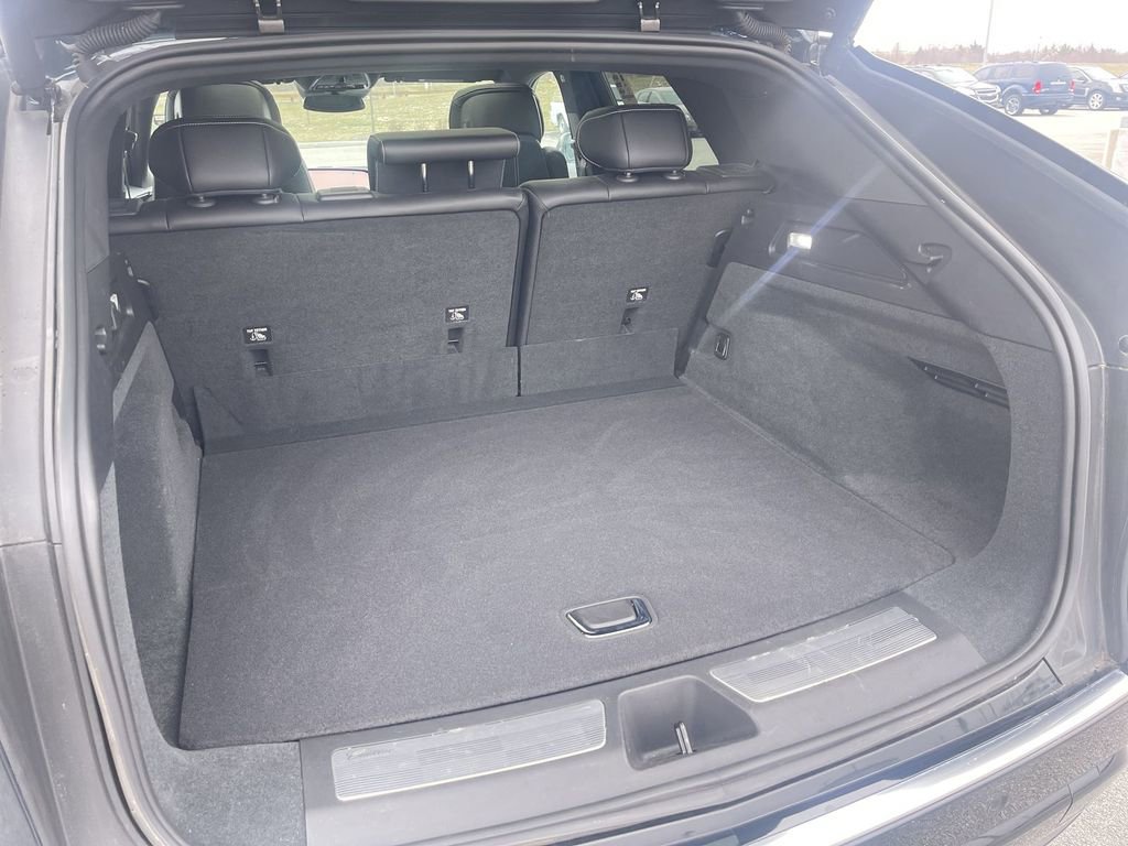 Certified 2024 Cadillac Lyriq Luxury image 15