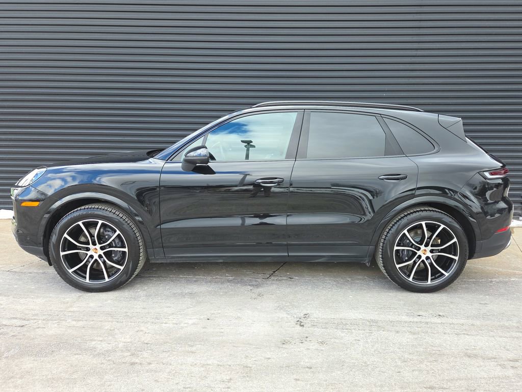 Certified 2026 Porsche Cayenne image 2
