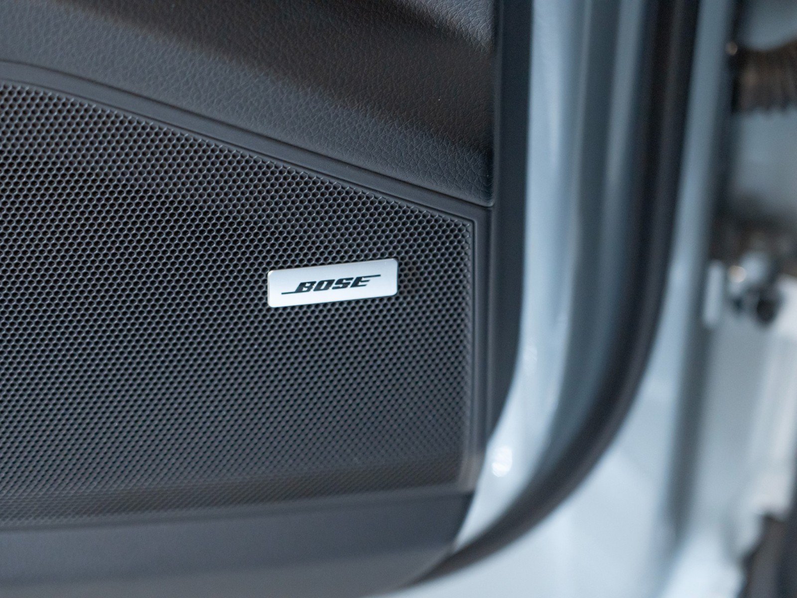 Certified 2024 Porsche Cayenne GTS AWD/4WD image 18