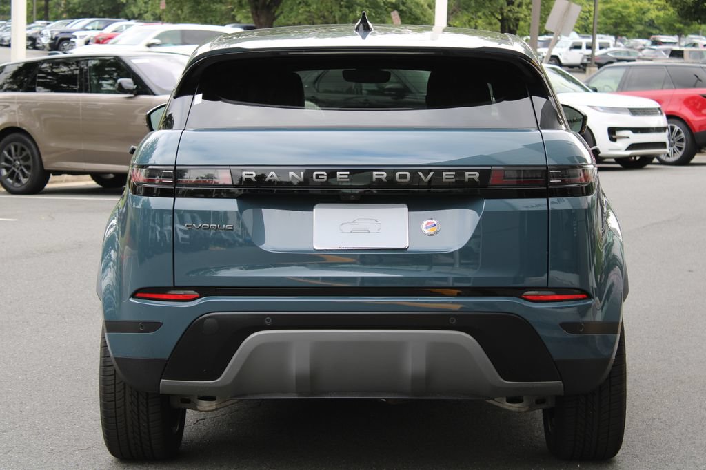 Used 2026 Land Rover Range Rover Evoque S AWD/4WD image 6