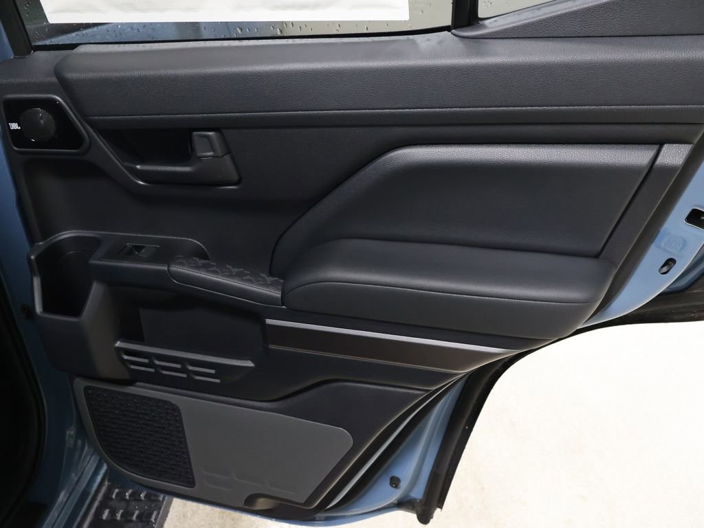 New 2026 Toyota 4Runner TRD Off-Road Premium AWD/4WD image 15