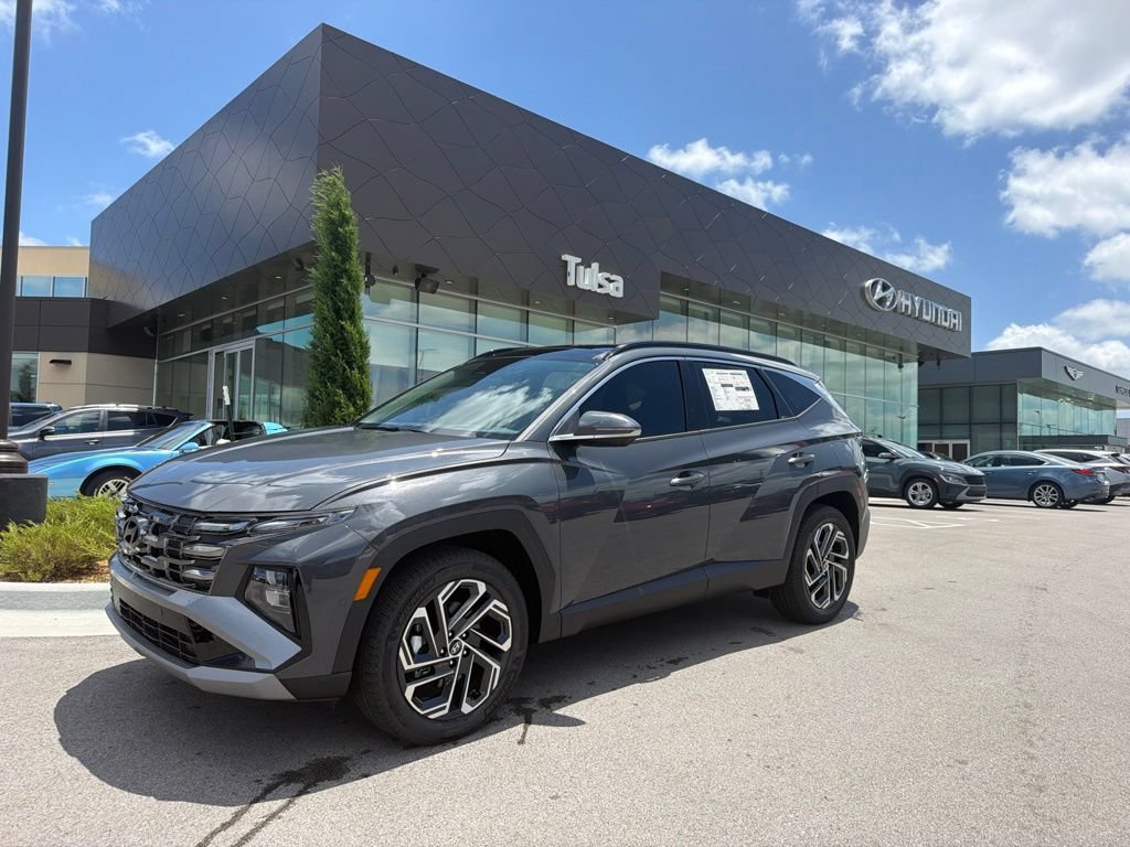 New 2026 Hyundai Tucson Limited AWD/4WD image 1