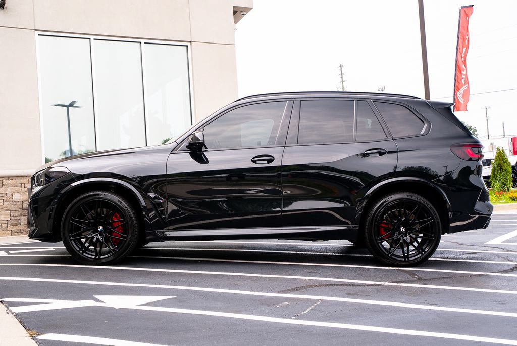 Used 2021 BMW X5 M w/ Competition Package AWD/4WD image 19