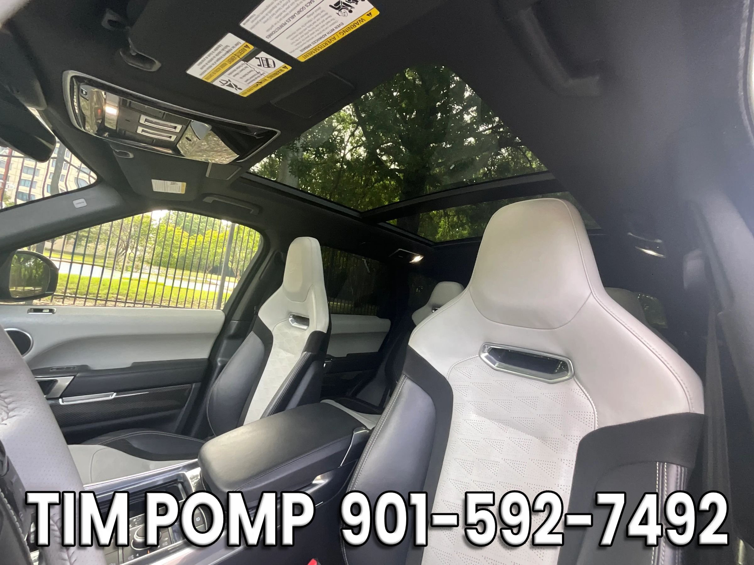 Used 2019 Land Rover Range Rover Sport SVR AWD/4WD image 18