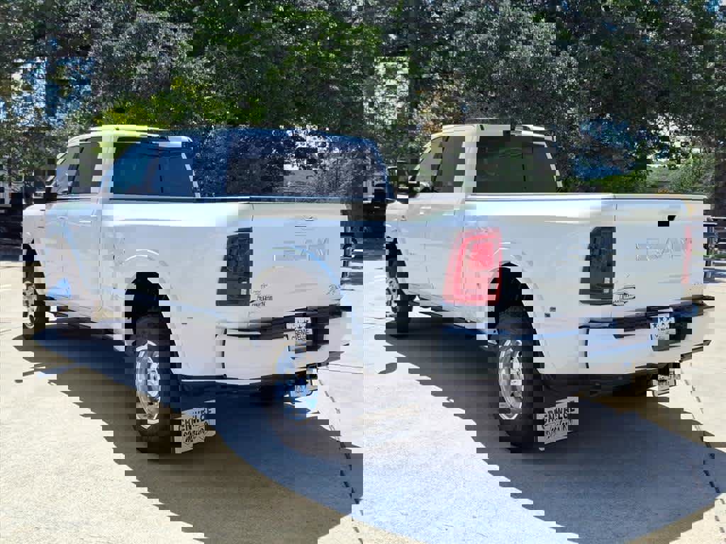 New 2026 RAM 3500 Longhorn image 21