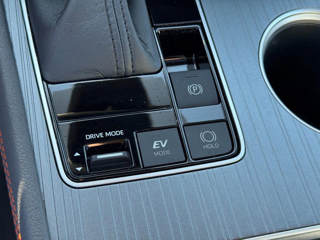 Certified 2022 Toyota Sienna XSE AWD/4WD image 24