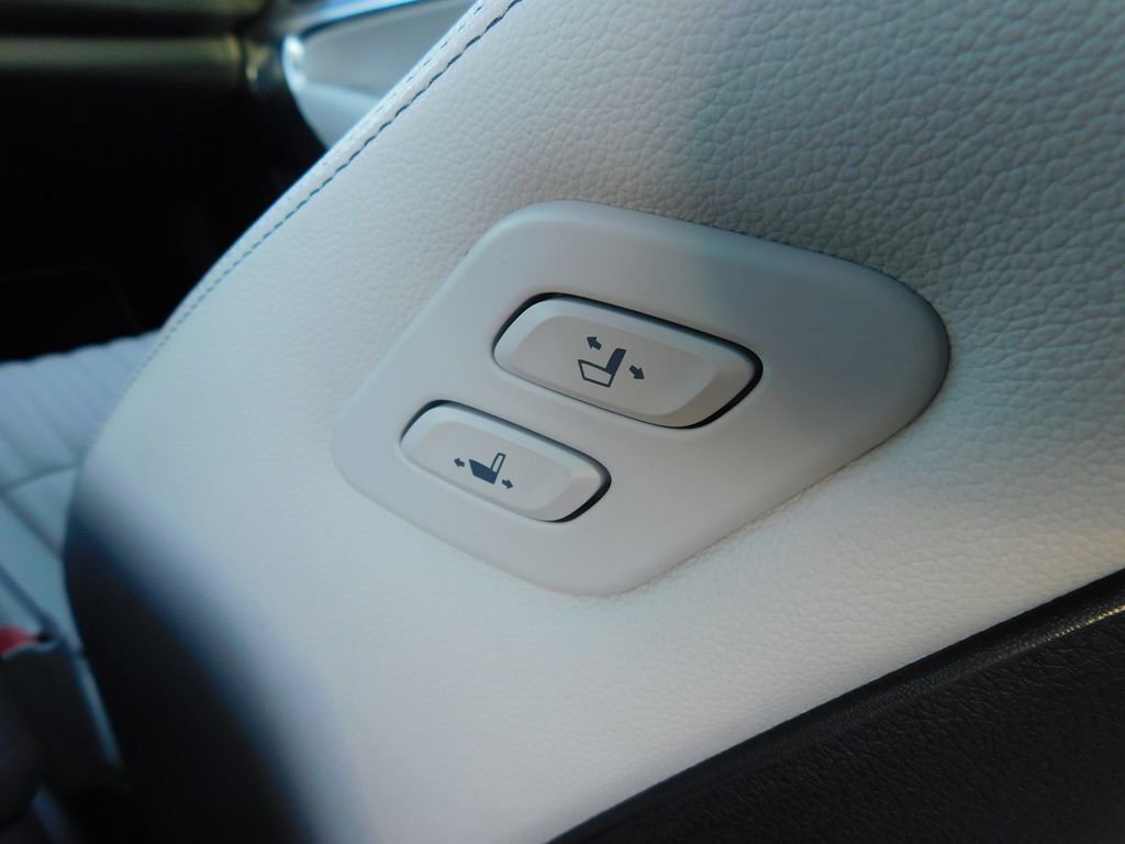 Used 2026 Genesis G70 3.3T Sport Prestige image 15