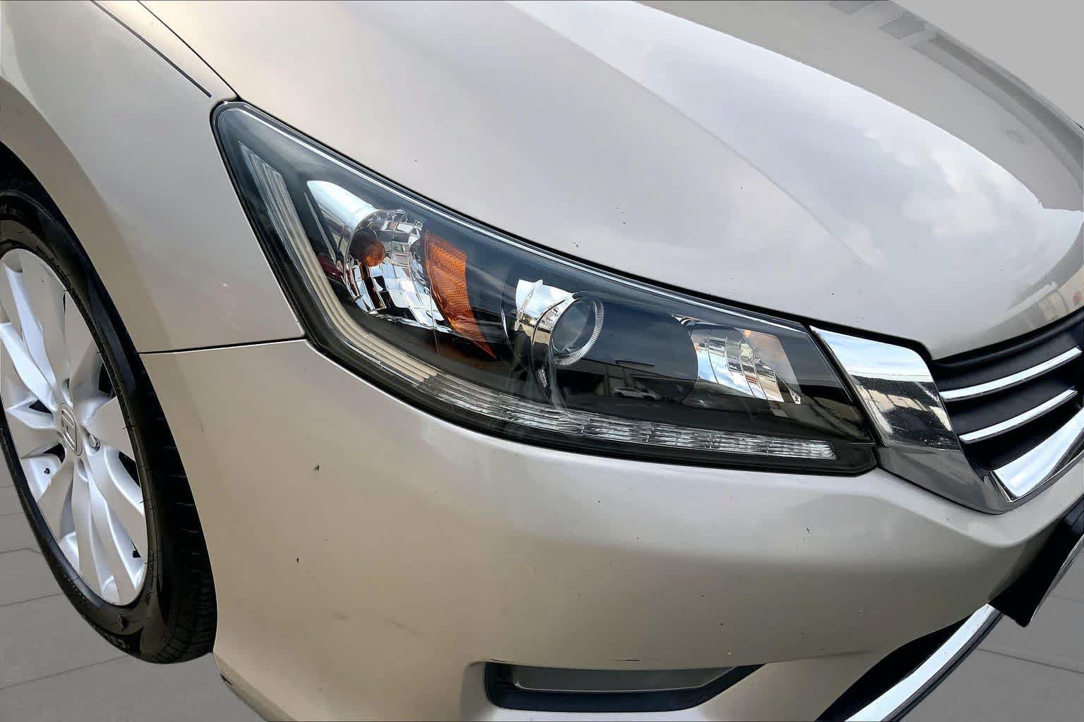 Used 2015 Honda Accord EX-L image 21