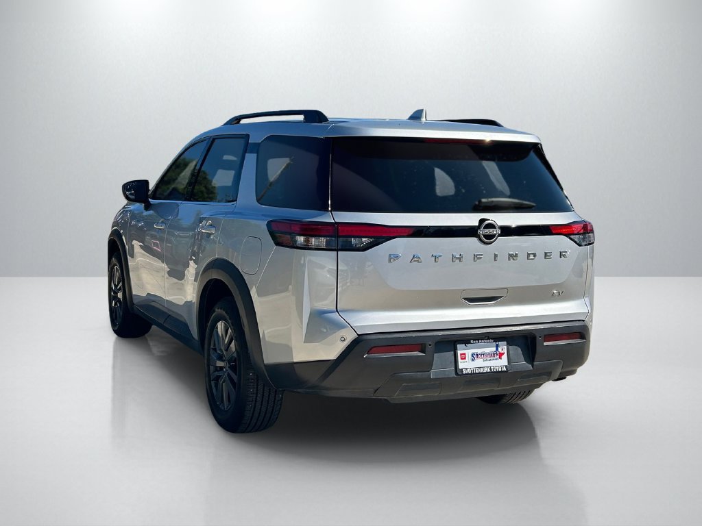 Used 2023 Nissan Pathfinder SV FWD image 7