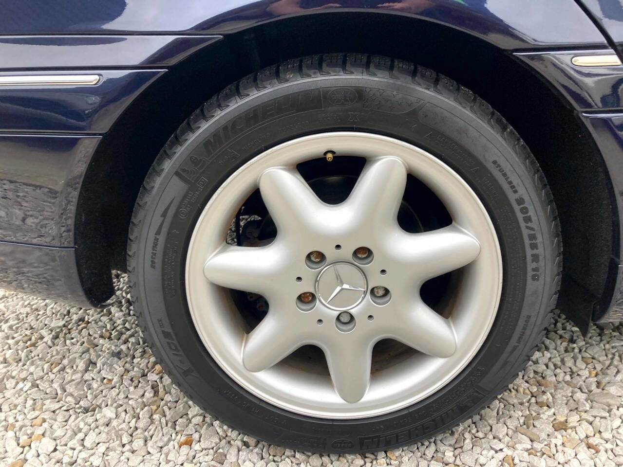 Used 2002 Mercedes-Benz C 240 Sedan image 26