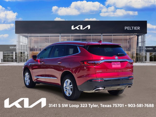 Used 2018 Buick Enclave Essence FWD image 4