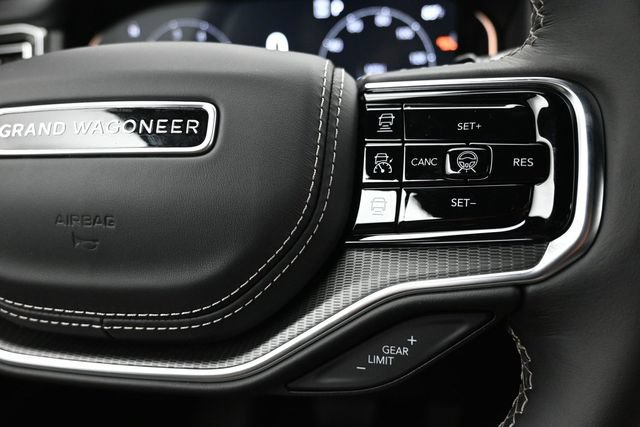 New 2026 Jeep Grand Wagoneer L Summit AWD/4WD image 11
